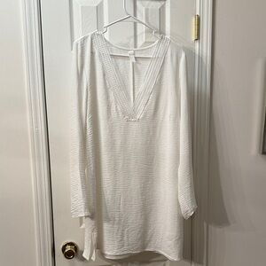 Liz Claiborne White Blouse